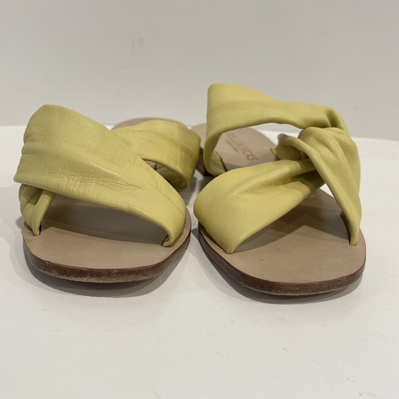 Bells & Becks Azura Butter Yellow Leather Slip On Twist Slide Sandal Size 38 7.5 - Picture 2 of 13
